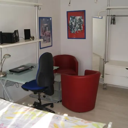 Komplette Wohnung im schönen Weserbergland / Heyen Exterior foto